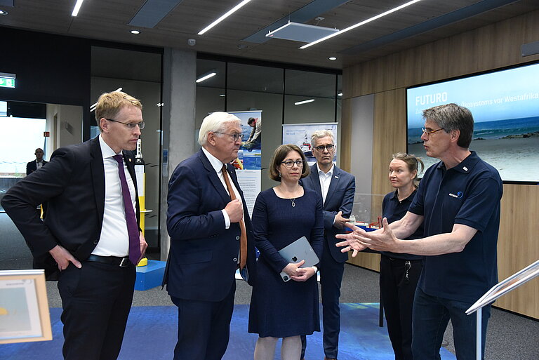 Prof. Dr. Arne Körtzinger, explained the project FUTURO. 